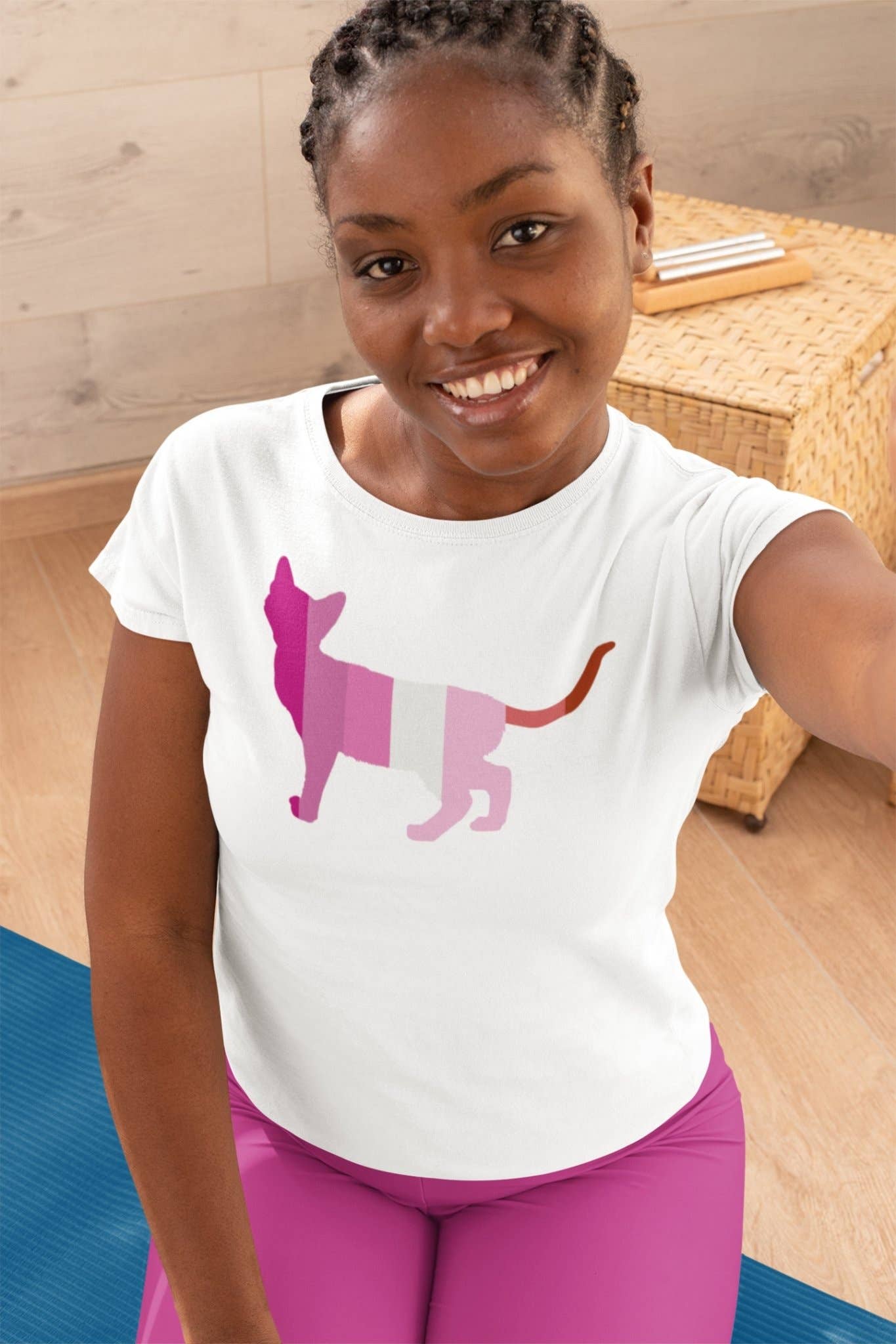 Pink N Paw - Wholesale Screen Printed T-Shirt - Women's - I love kitties - Lesbian PRIDE Shirt- Short Sleeve Tee5