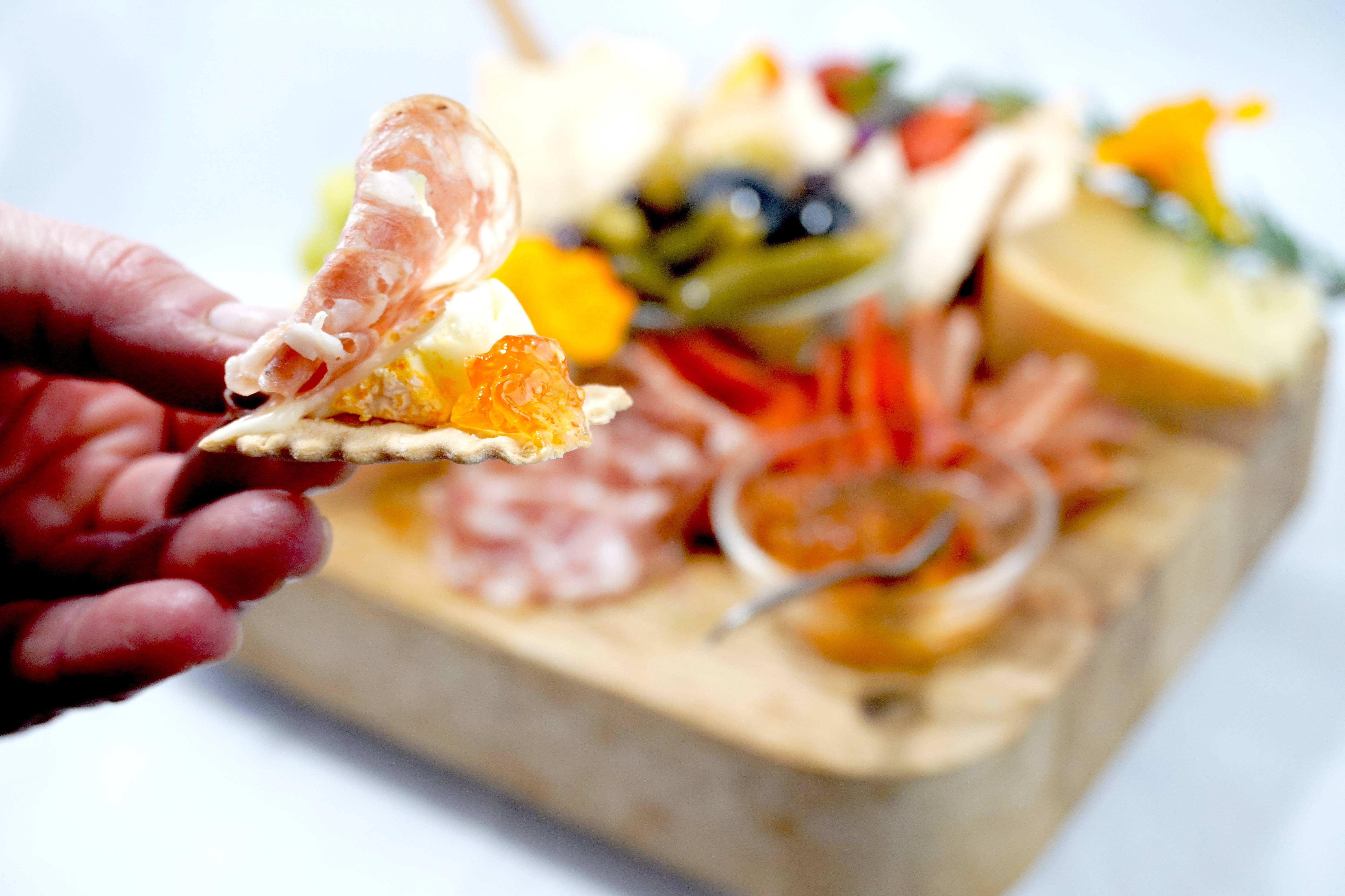 JENKINS JELLIES - Wholesale Jam/Jelly - 5 oz Hell Fire Pepper Jelly4