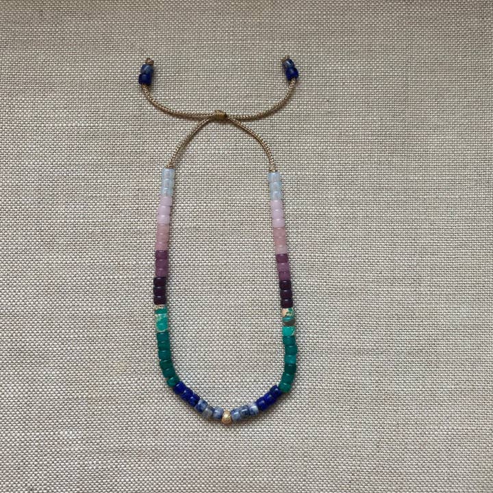 The Maraja • Collana con perline con pietre preziose naturali • Può essere personalizzata per la vendita all'ingrosso da parte di LB Beadz