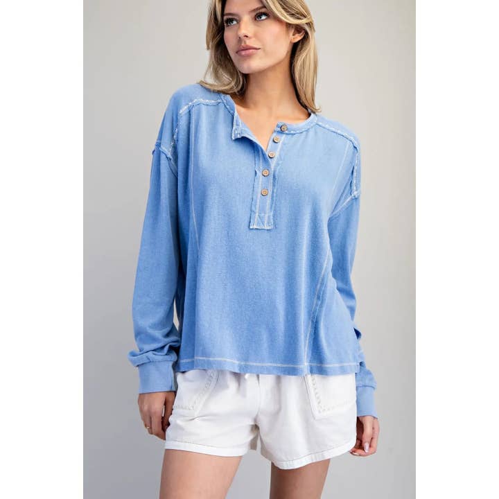 Haut à manches longues pour la vente par STYLE USA