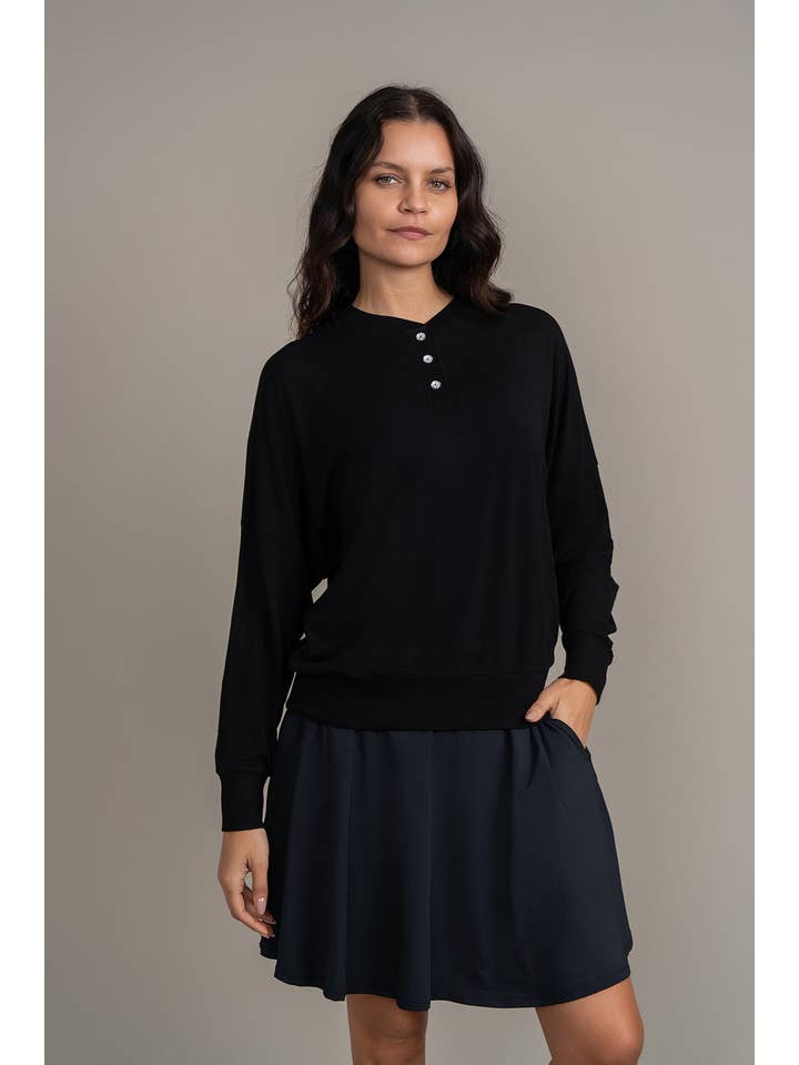 Ellwi Design – wholesale Sweatshirt – Women's – Comfy Sweatshirt with Rhinestone Buttons - Black