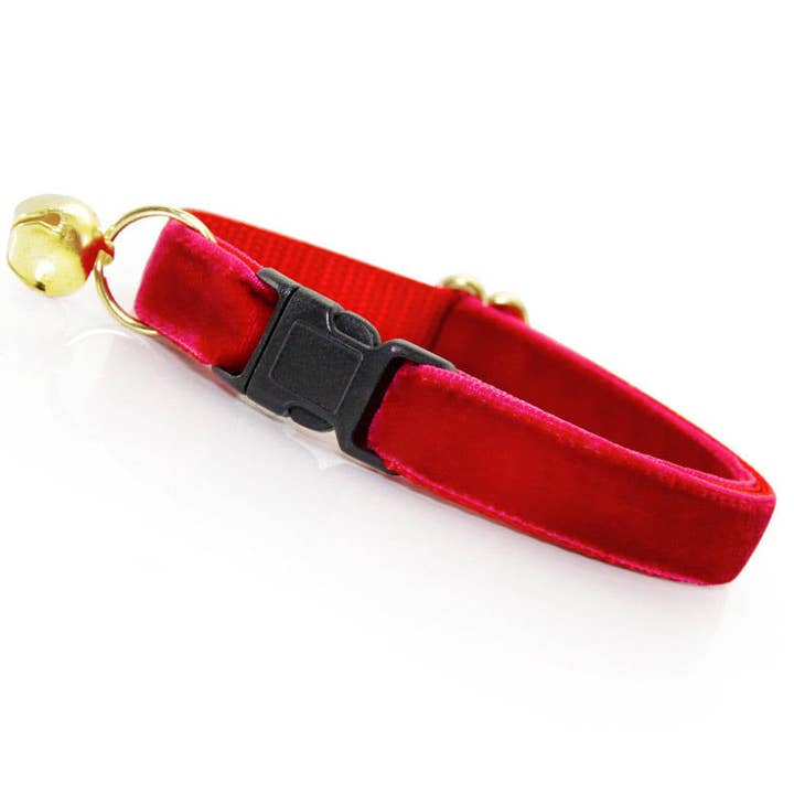 Made By Cleo – wholesale Halsband - Katt – ”Sammet - granat röd” - Luxe röd sammet katt krage