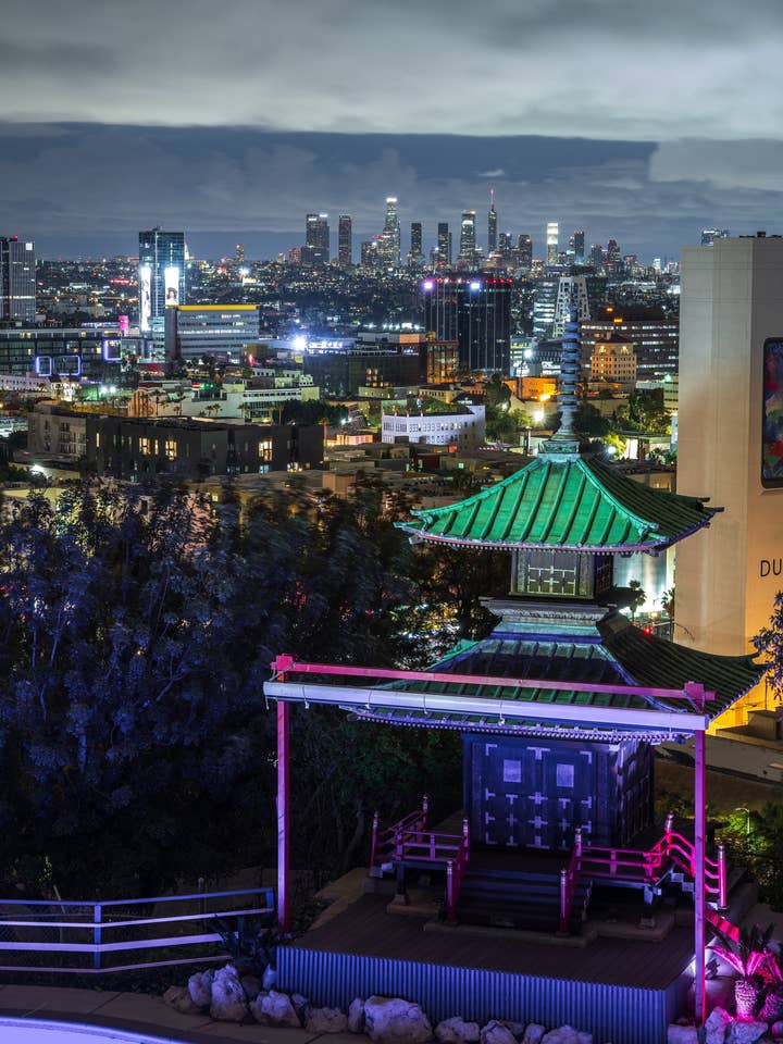Los Angeles Poster - Yamashiro Los Angeles for wholesale by Posters & Puzzles