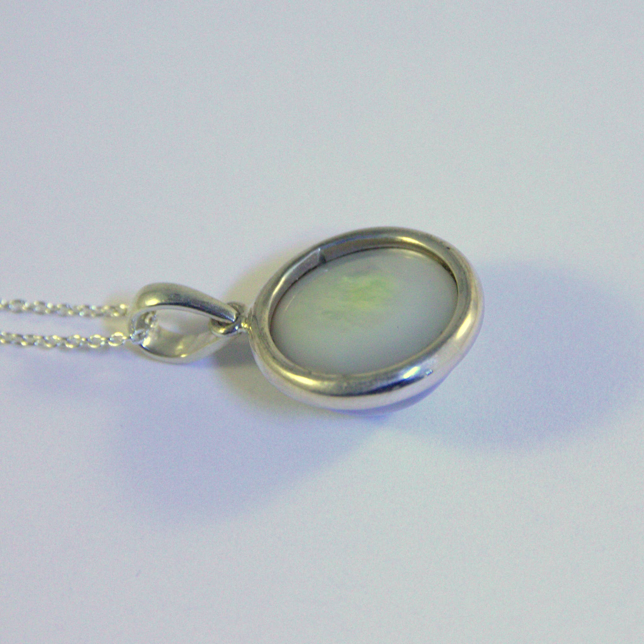 Ajmer by Jodi - Wholesale Individual Charm/Pendant - Mabe Pearl Pendant~ Smooth bezel, swing bail sterling silver9