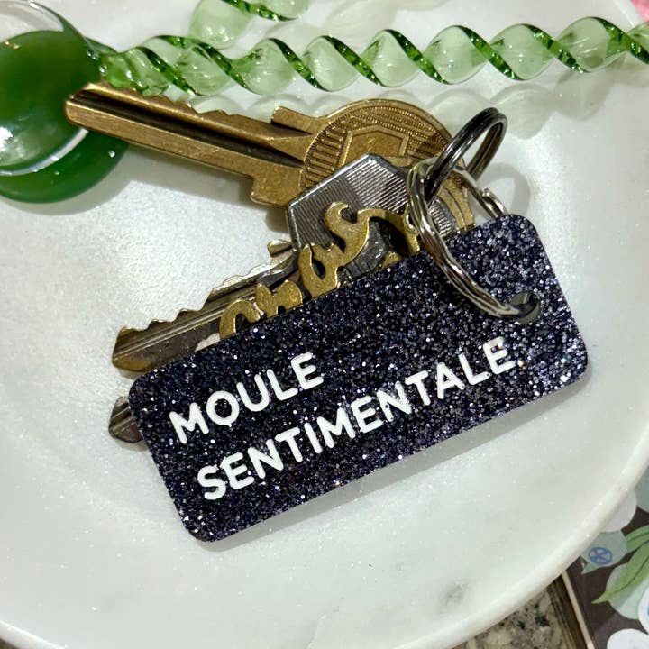 MOULE SENTIMENTALE Llavero con purpurina Más Amor para venta al por mayor de Plus de Love