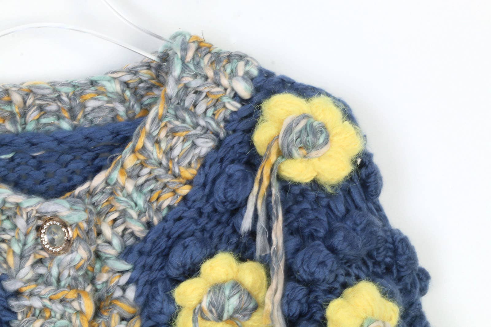 Productseeker - Wholesale Jacket - Women's - JK256 Colorblock Hand-Knitted Floral Tassel Cardigan Sweater4