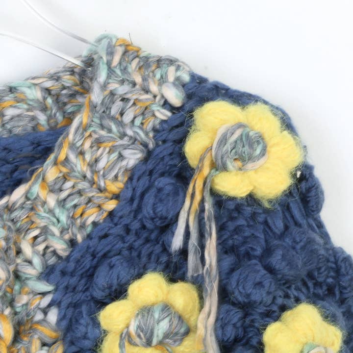 Productseeker – wholesale Jacket – Women's – JK256 Colorblock Hand-Knitted Floral Tassel Cardigan Sweater4