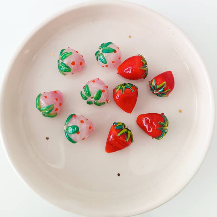 Murano Glas Pink Strawberry Bead, boret DIY frugt perle for engroshandel hos Adamodart