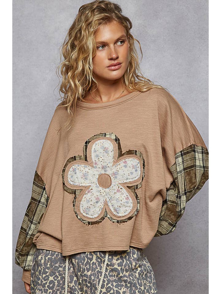 Pol Clothing - Wholesale Knit Top - Women's - Round neck plaid sleeve floral print top in rib SALE