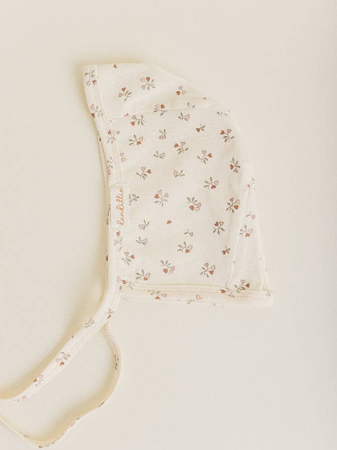 Bonnet Little Rose pour la vente par Dandillie