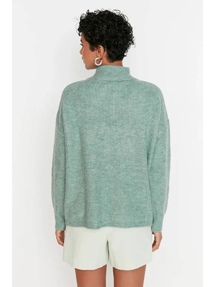 Hoxton Gal – wholesale Knitted jumper – Women′s – Soft-Textured Zip-Up Knit Sweater14