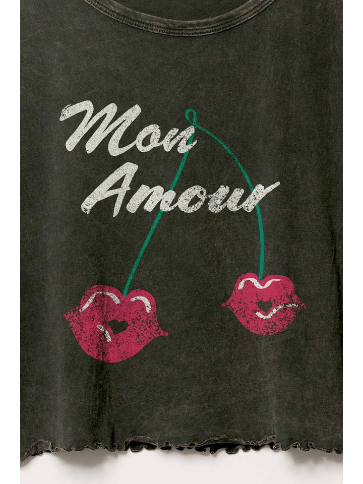 CARVÃO VEGETAL Tee Gráfica Mon Amour Pescoço Redondo Borda Alface para venda a revendedores na Faire1