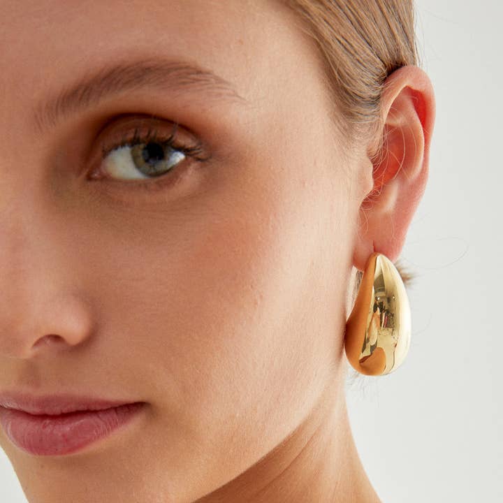 NALI' - Wholesale Dangle Earrings - 14KT GOLD PLA. S.STEEL LEXY NEW EARRINGS - CON0