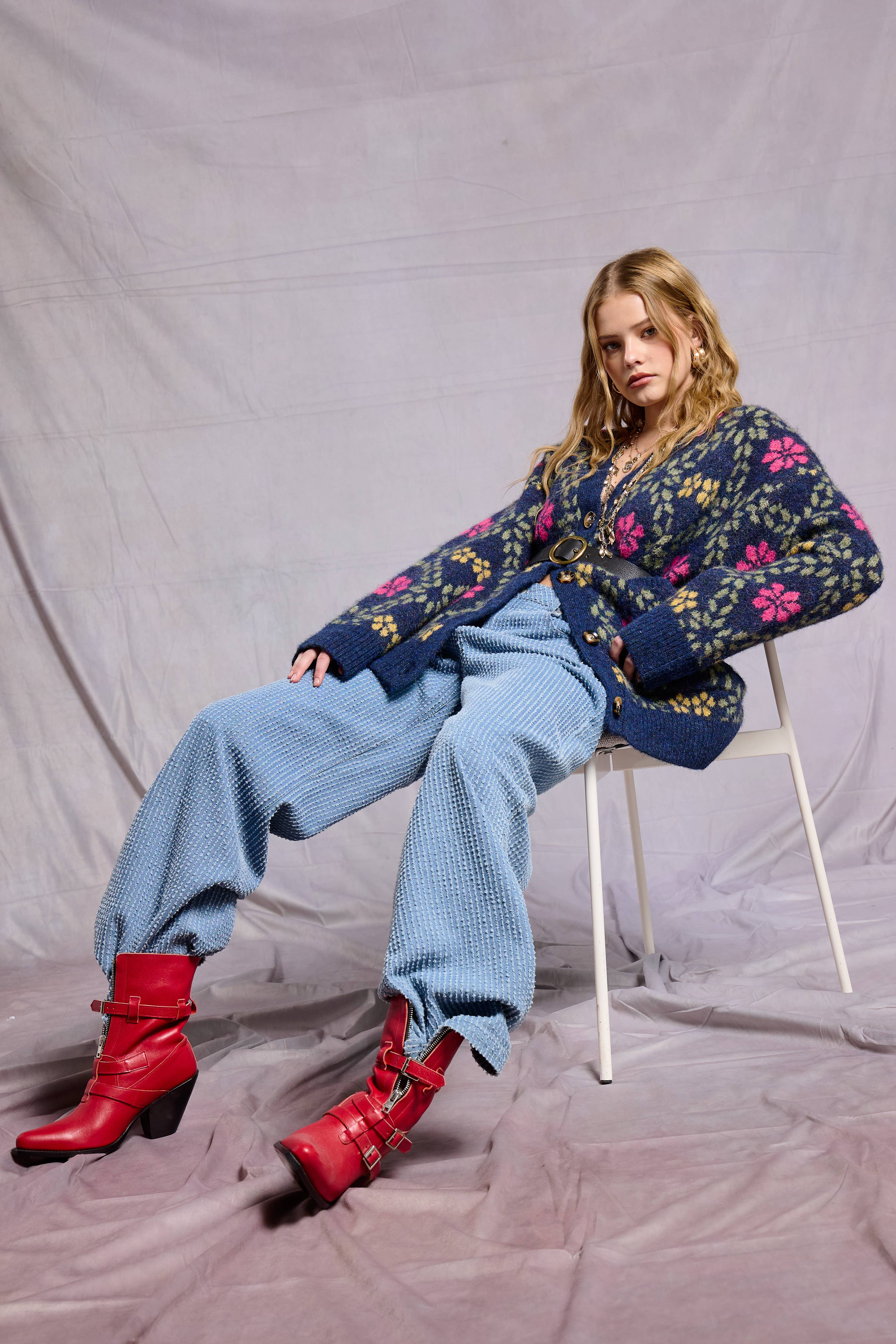 Mimosa - Wholesale Cardigan - Women's - Retro Floral Print Fuzzy Knit Cardigan2