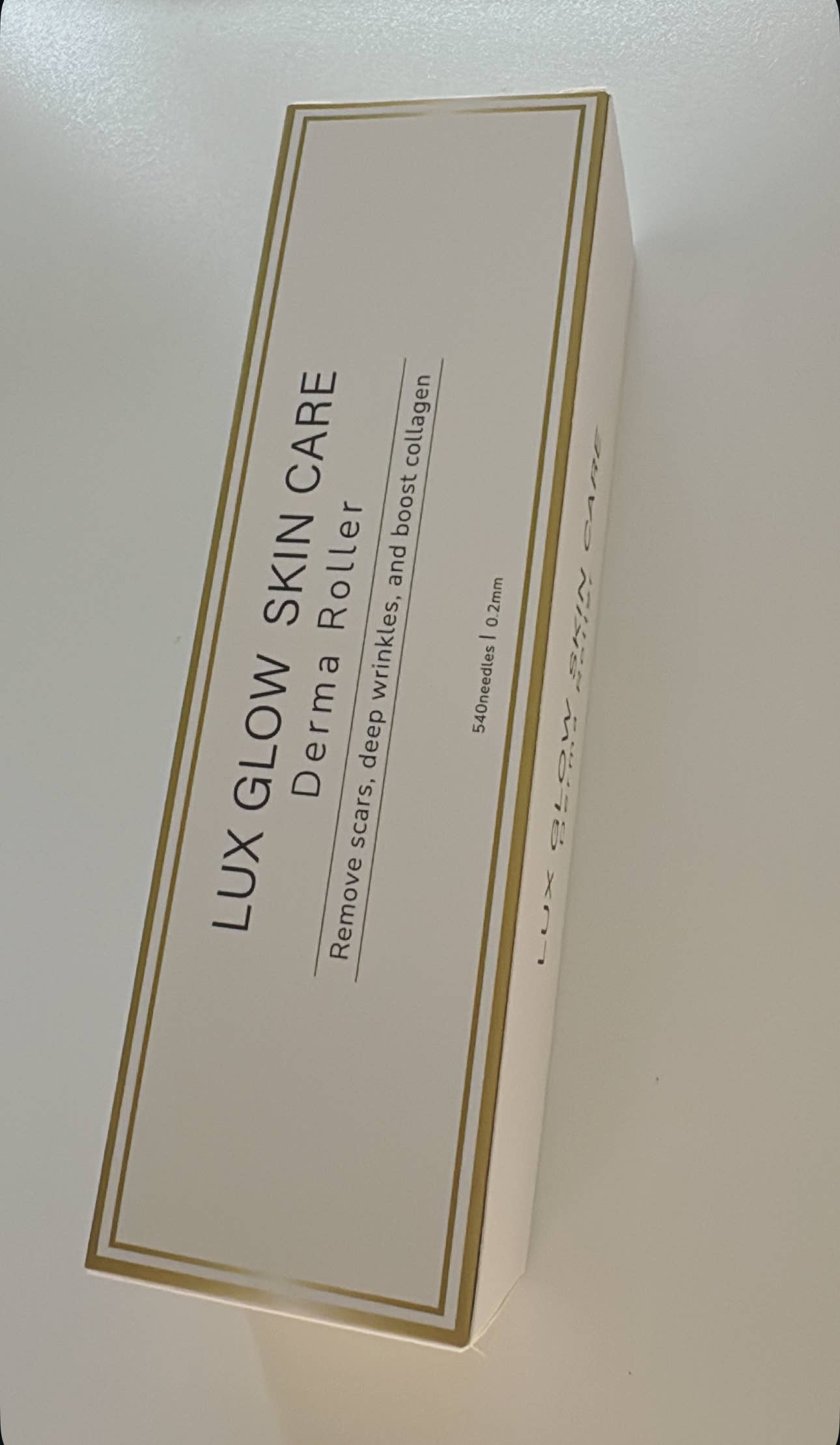 Lux Glow Skin Care - Vente Rouleau beauté/visage - Outil de microneedling à rouleau en or pour la peau2