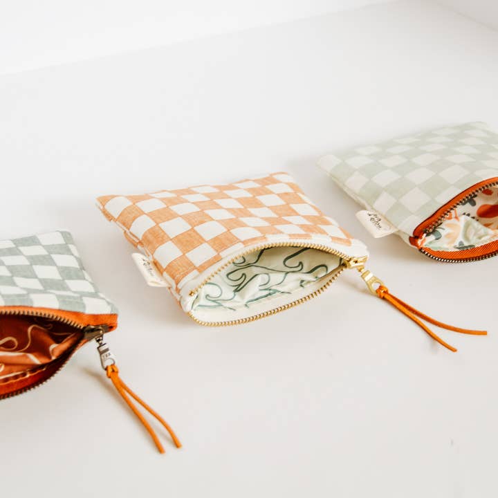 Fern & Arrow - Vendita all'ingrosso Portamonete - Donna - Borsa per Trucco a Quadretti Boho Chic per Lei13