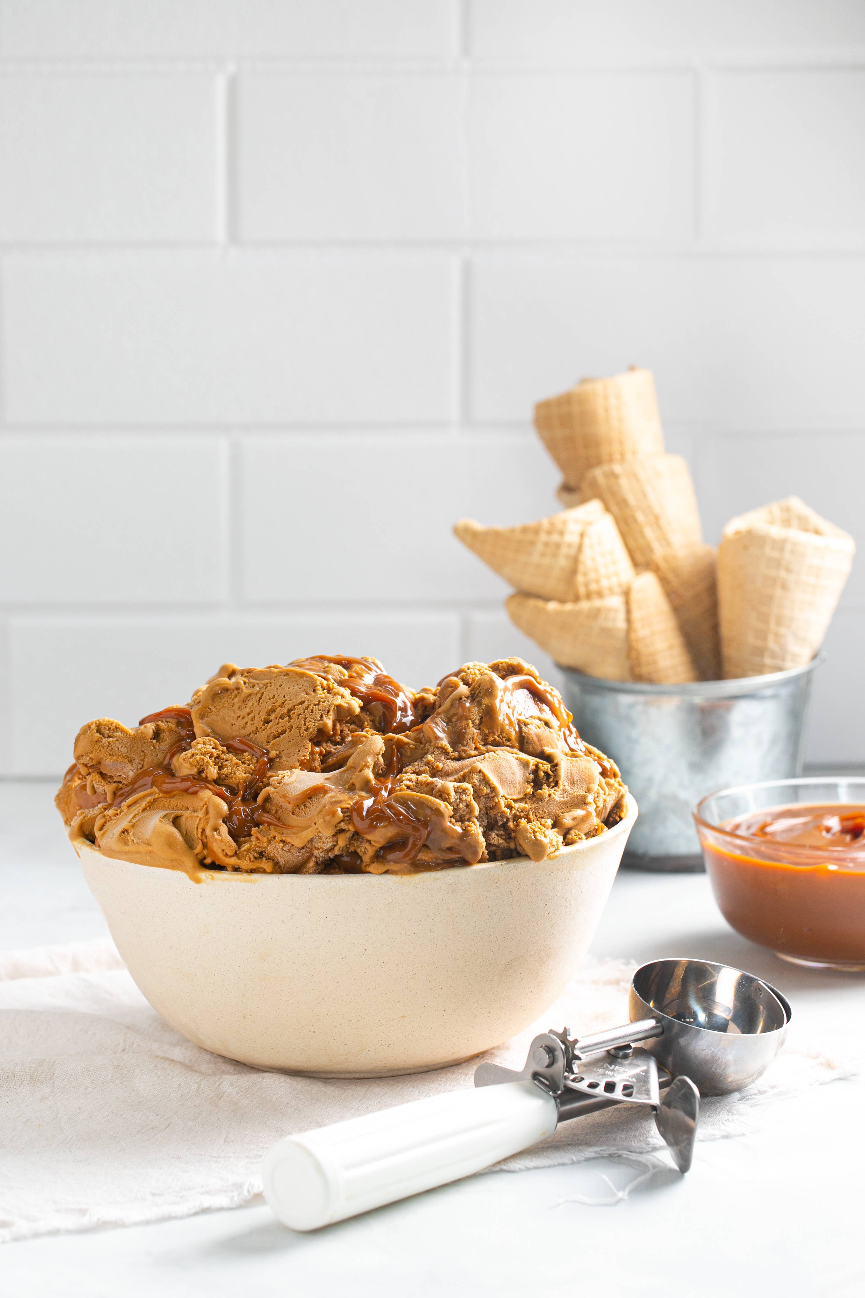 Premium Brand - Wholesale Hot Fudge/Chocolate Spread - Havanna | Dulce De Leche Ice Cream | Tub | 7 Kilograms2