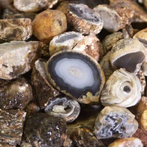 Cold River Mining - Wholesale Spiritual Stone/Crystal - MINI NATURAL GEODES 5LBS2