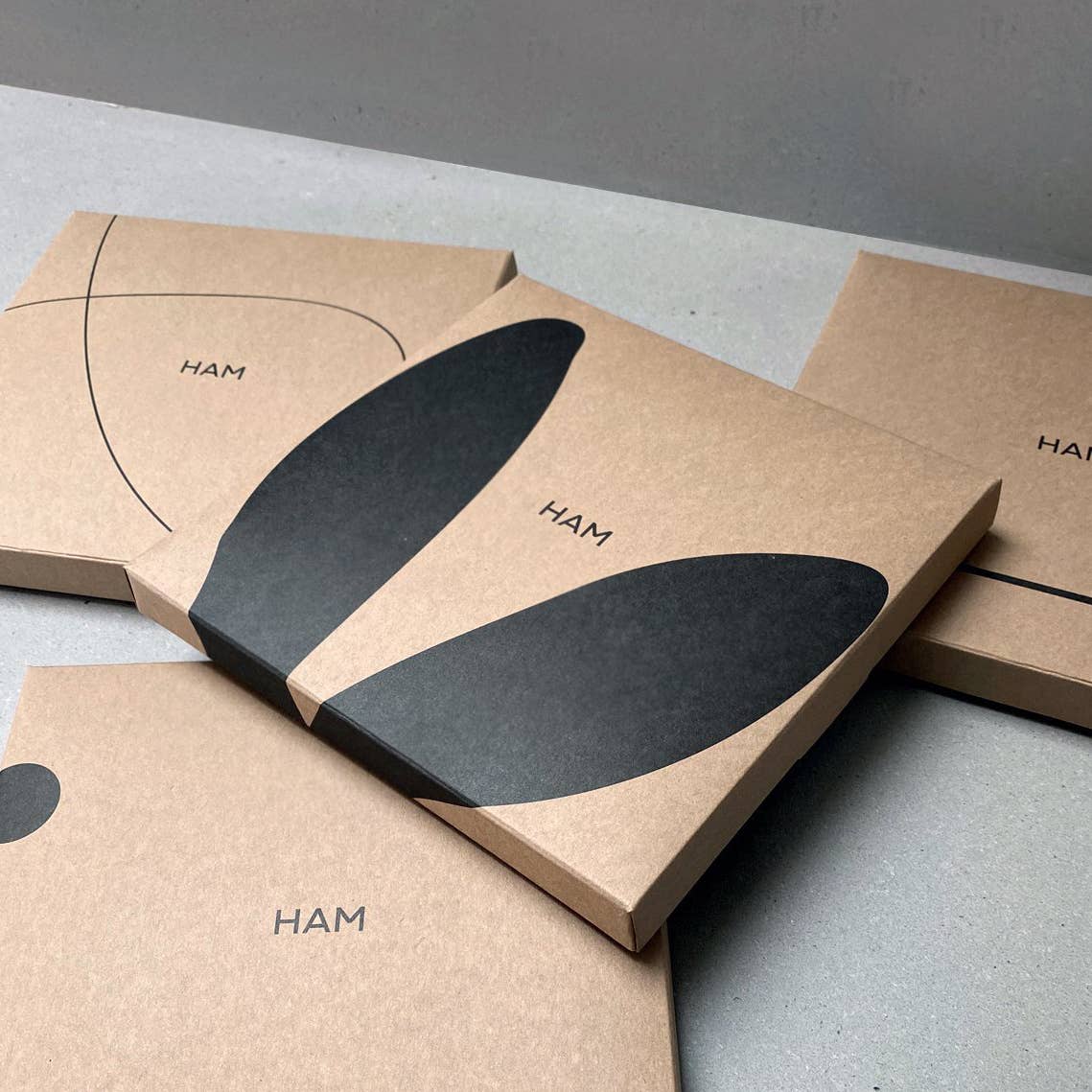 HAM - Wholesale Decorative Plate/Dish/Bowl - Wine Tasting Rabbit Plate2