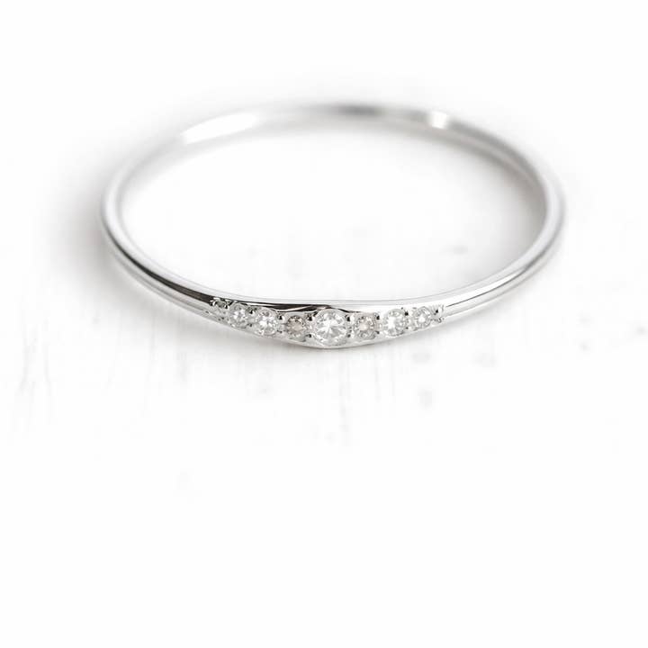 925 sterlingsilver Dainty Moissanite Ring för wholesale av GEMPARA