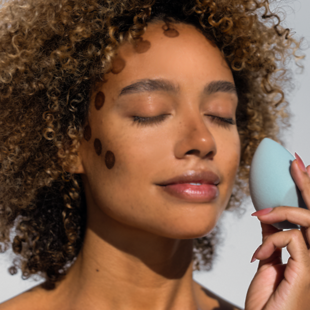 Dolce Glow by Isabel Alysa – wholesale Self-tanner – Gimme More Contour - Self-Tanning Sculptor4