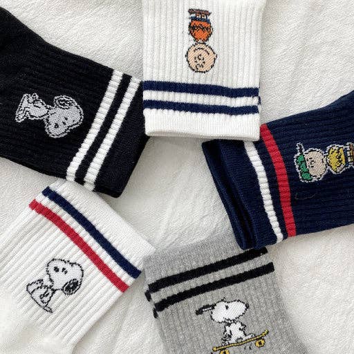 K-Wonderland – Großhandel Socken - Unisex – Peanuts Snoopy & Charlie Brown tägliche Sportknöchelsocken17