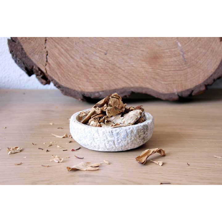 Ayamani Naturals - Wholesale Loose Tea - WHITE LOTUS Nymphaea Ampla Petals for Smudging and Tea1