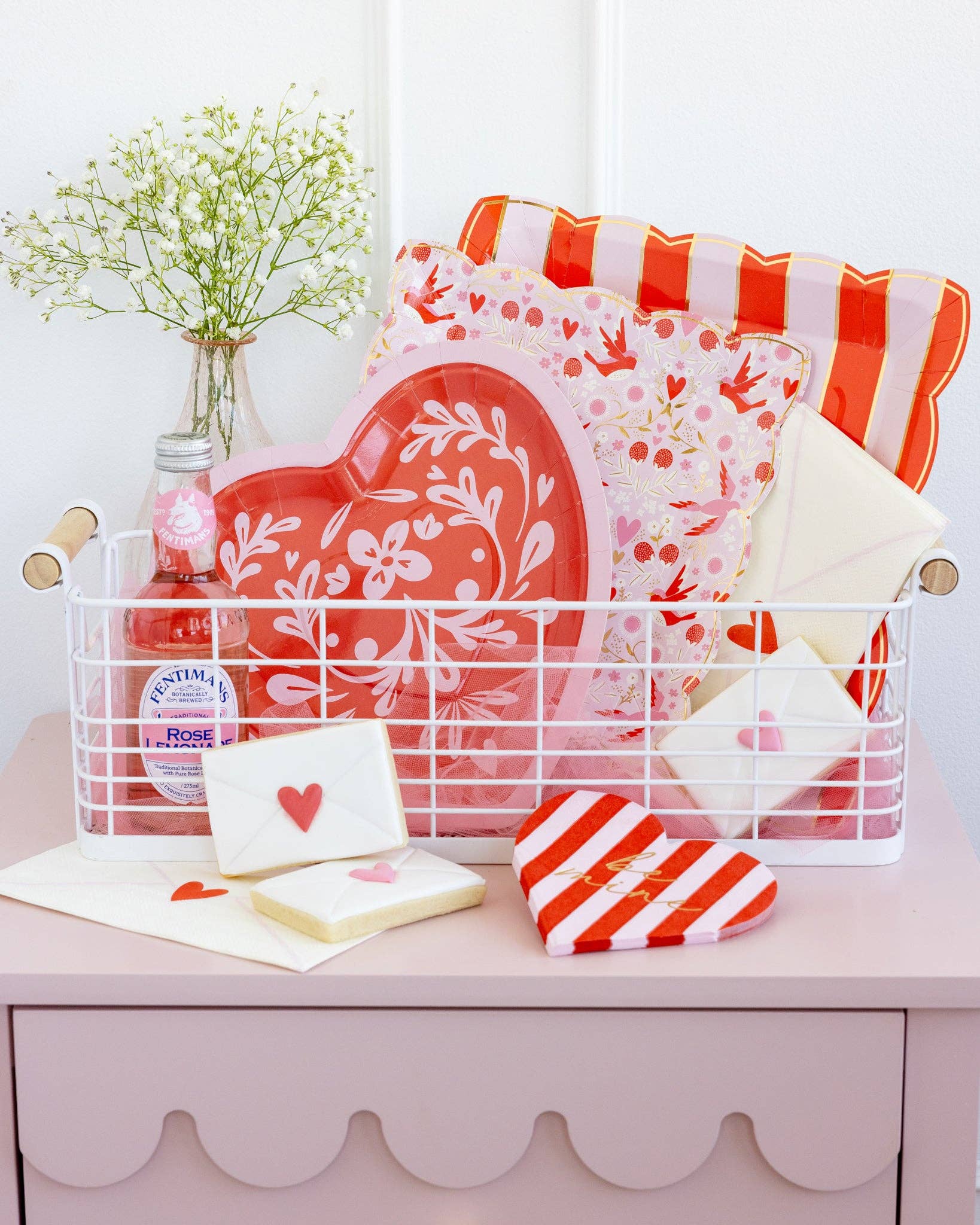 My Mind’s Eye - Wholesale Disposable Plate - BRD1141 - Love Birds Striped Plate1