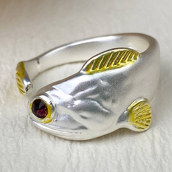 Bague en forme de poisson rouge tendance pour la vente par mildstyles