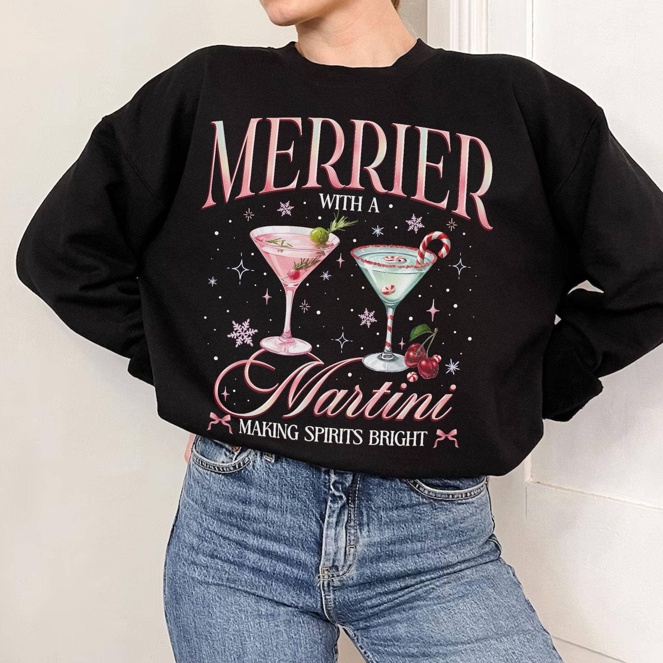NVC Ecommerce LLC - Wholesale T-shirt met print - Dames - Kerstcocktail Sweater, Vrolijker Met Een Martini Shirt1