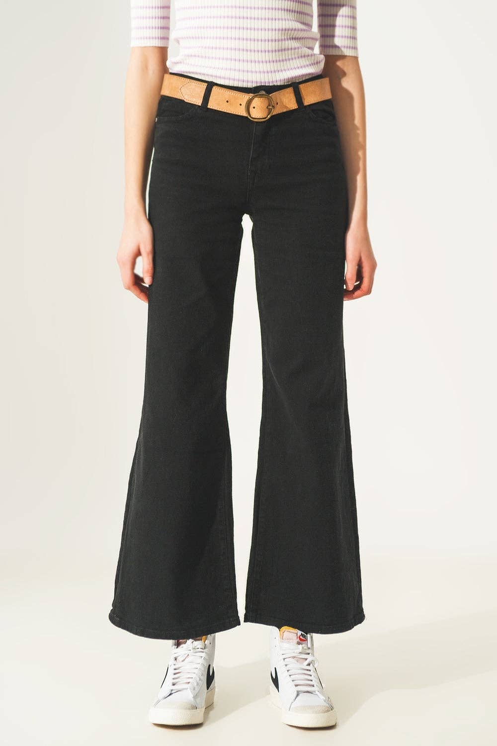 Cotton blend wide leg jeans in black for wholesale on Faire