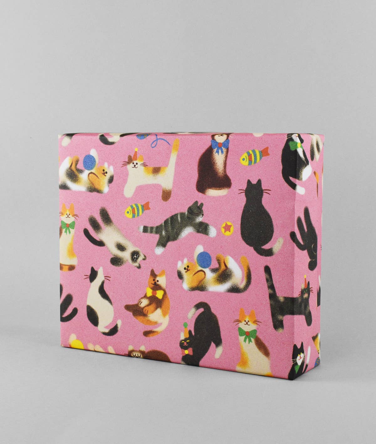 Wrap (US duties paid) – Großhandel Geschenkpapier in Bögen – Kinder-Geschenkpapier mit Katzenmotiv1