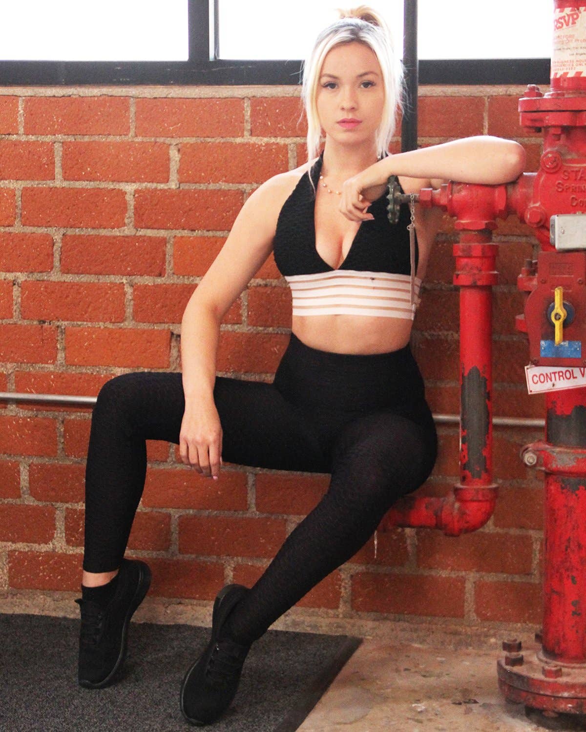 Lenawee Moda - Wholesale Athletic/Lounge Leggings - Women's - Bentley Leggings - Black9