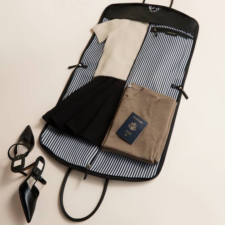 Hudson + Bleecker - Wholesale Garment Bag - Unisex - Bon Voyage Garment Bag - Black2