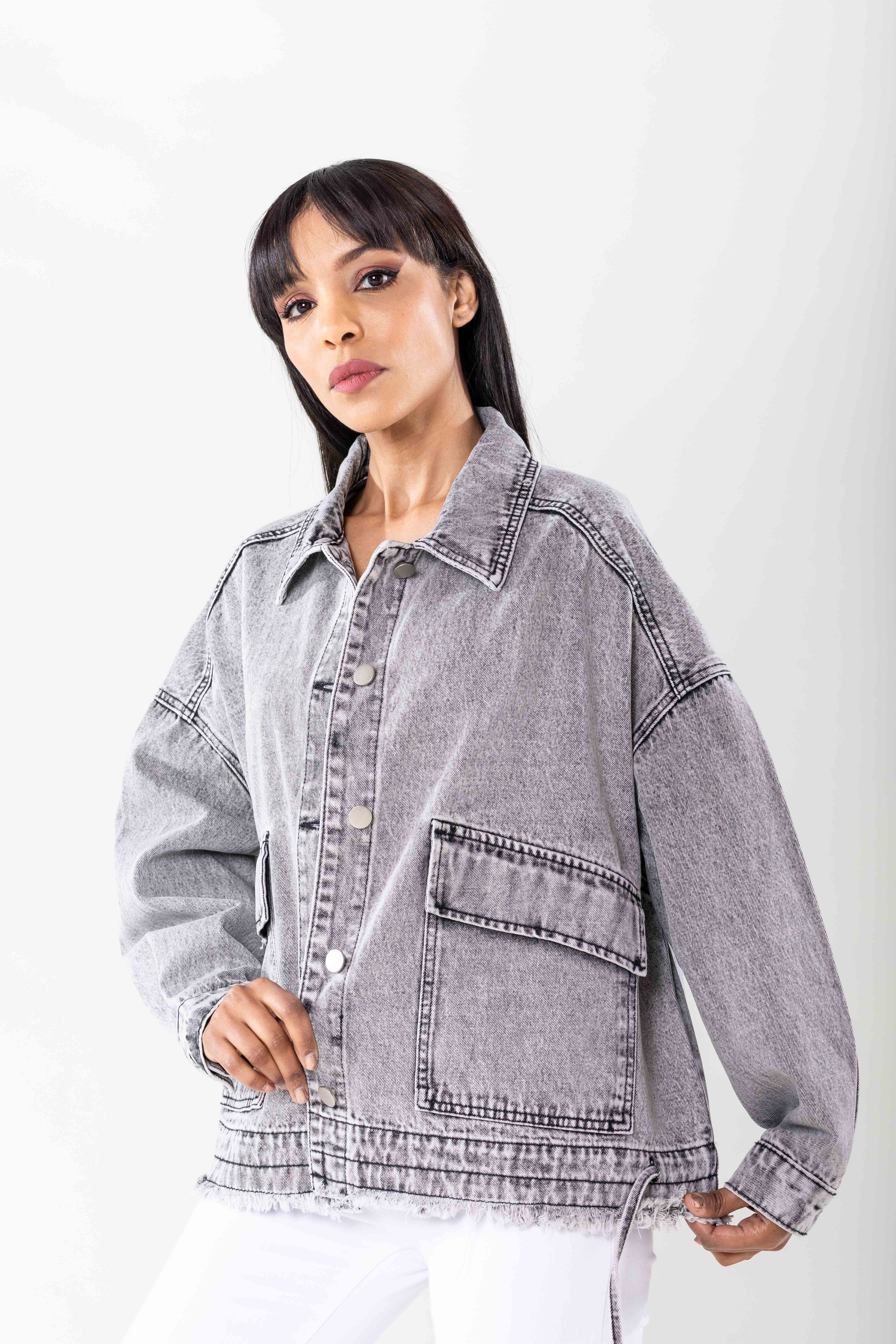 Nina Carter – Casaco de ganga - Mulher por atacado – Casaco de ganga oversized Nina Carter bolsos grandes S56236