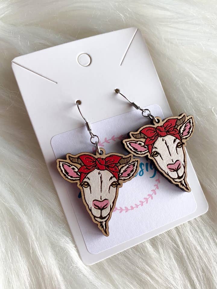 Bandana en forme de chèvre (2) pour la vente par 269 Design