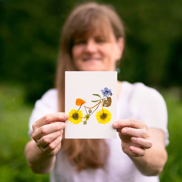 Petal People Press - Wholesale Everyday Greeting Card - Flower Pedals