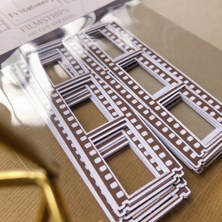 T's Stationery – Engroshandel Klistermærke – 18 stk. chokoladebrune filmstrimmel-klistermærker3