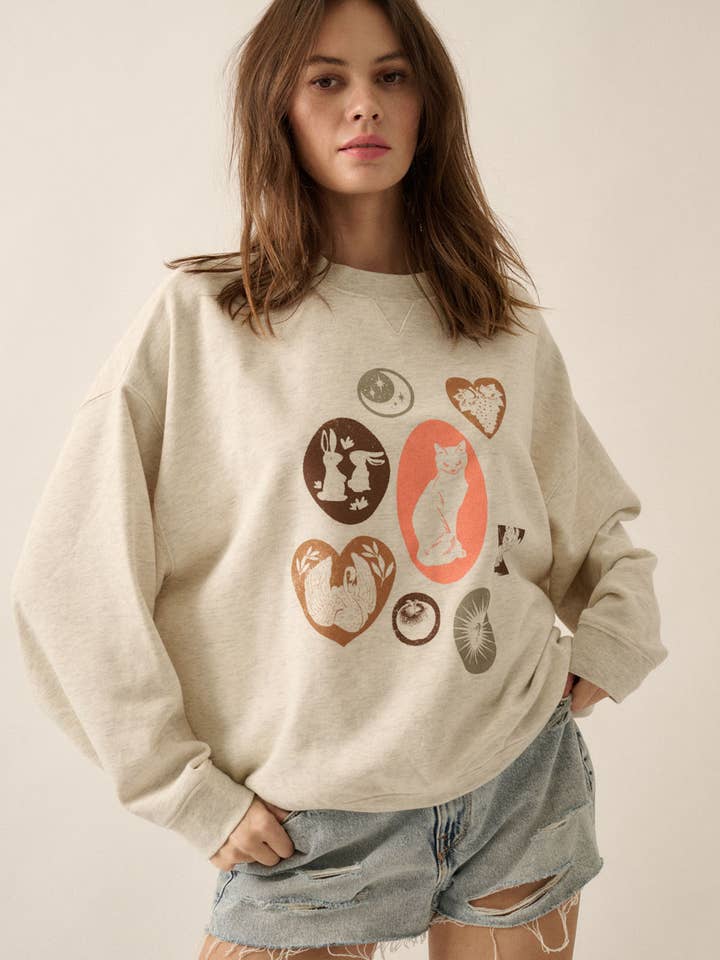 Favorite Things Oversize Graphic Sweatshirt for wholesale by Promesa USA