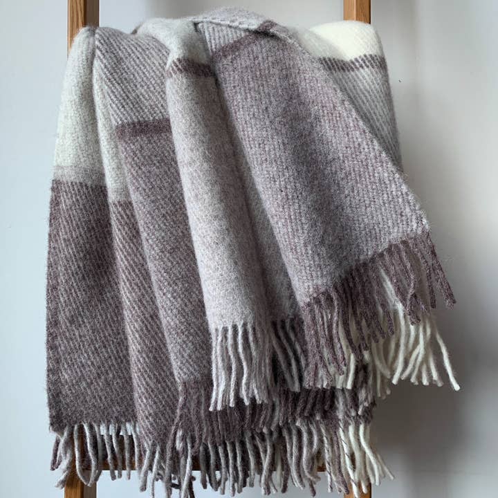 WoolOnly - Wholesale Throw blanket - Wool plaid tartan check (Solid Sand 170x220 cm)2