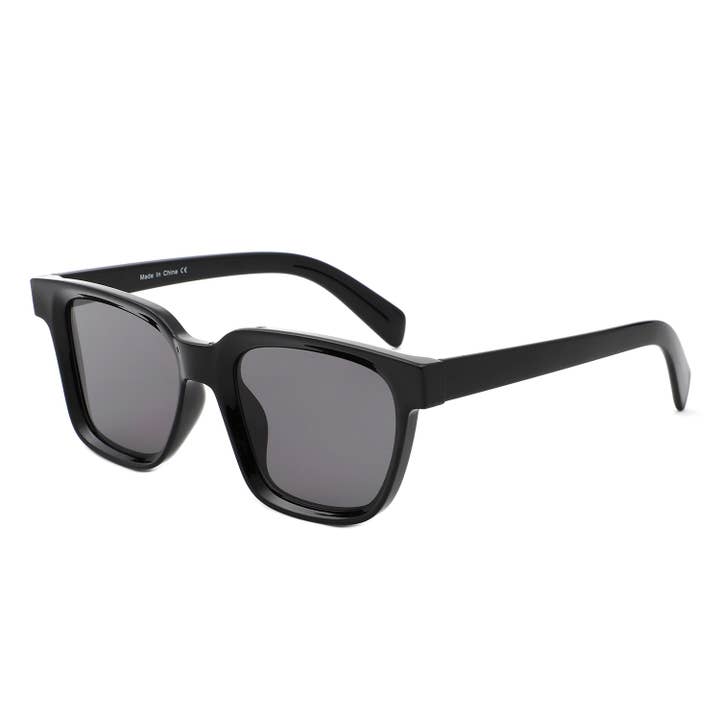 Cramilo Eyewear - Wholesale Sunglasses - Unisex - Classic Square Curved Lens Fashion Sunglasses