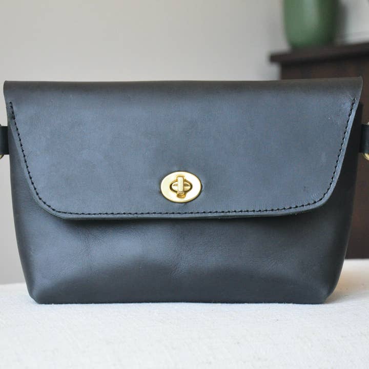 Zelaki Leather Company - Wholesale Belt Bag - Women's - Jinka Belt Bag / Convertible Crossbody, Sling, and Belt Bag 2