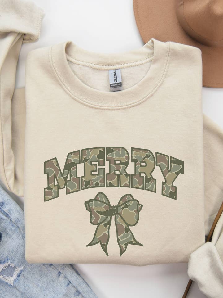 Camo Merry Bow Sweatshirt voor wholesale door CMD Wholesale