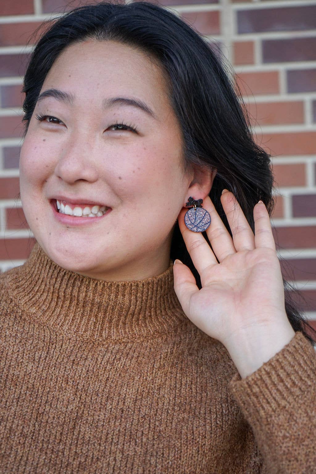 Spiffy & Splendid - Wholesale Dangle Earrings - Bow Basketball Earrings // Jewelry, Earrings, Game Day9