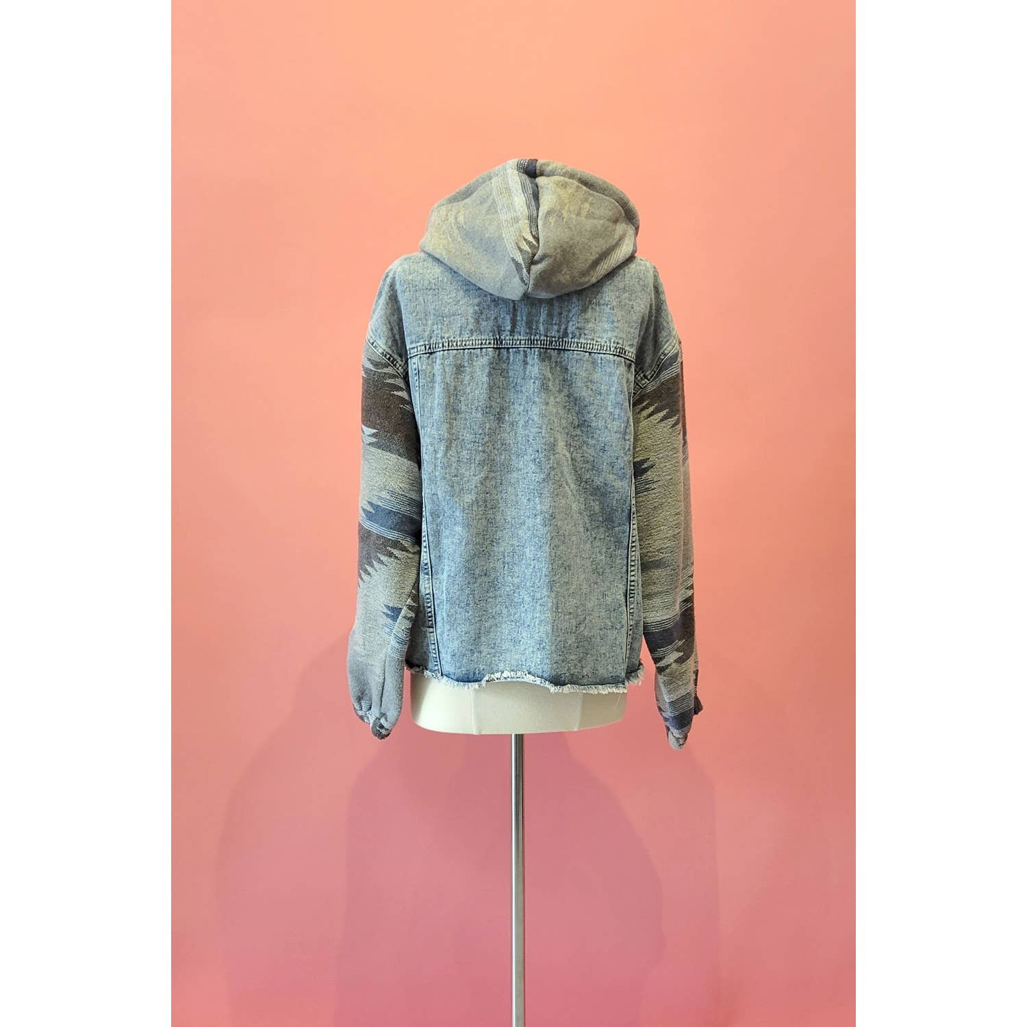 Mapcie – wholesale Shirt Jacket/Shacket - Women’s – WASHED AZTEC DENIM SHACKET WITH POCKET27