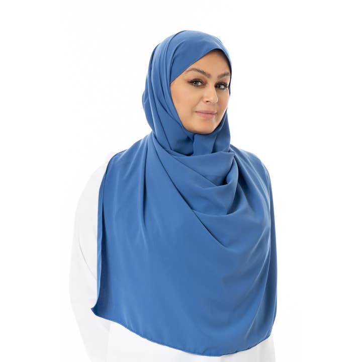 Sultana.R - Wholesale Hijab - Women's - Medina Silk Hijab4