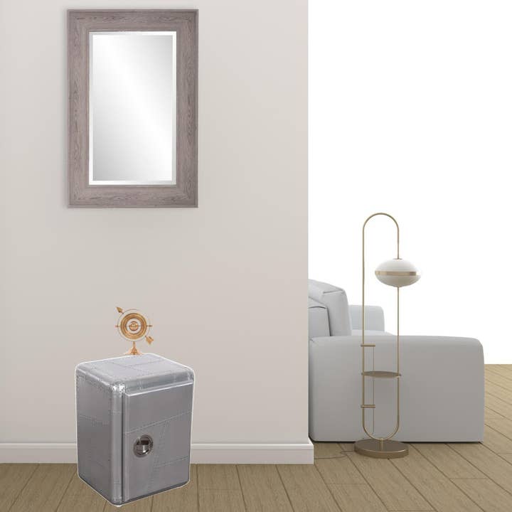 18" Zilverkleurige Aluminium Standaard Accentkast Met Eén Plank voor wholesale door HomeRoots