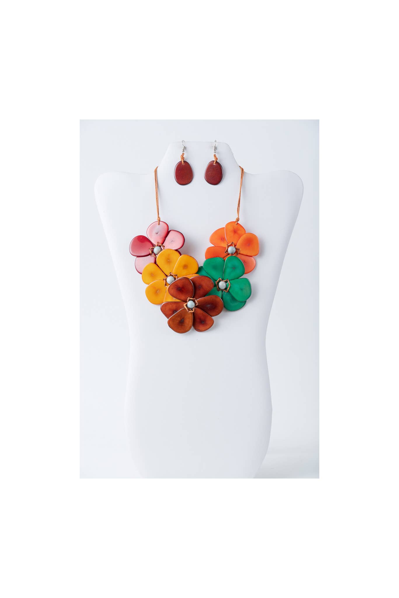 TaguArtsy - Vente Parures de bijoux - Ensemble de colliers Tagua bio Becca Flower9