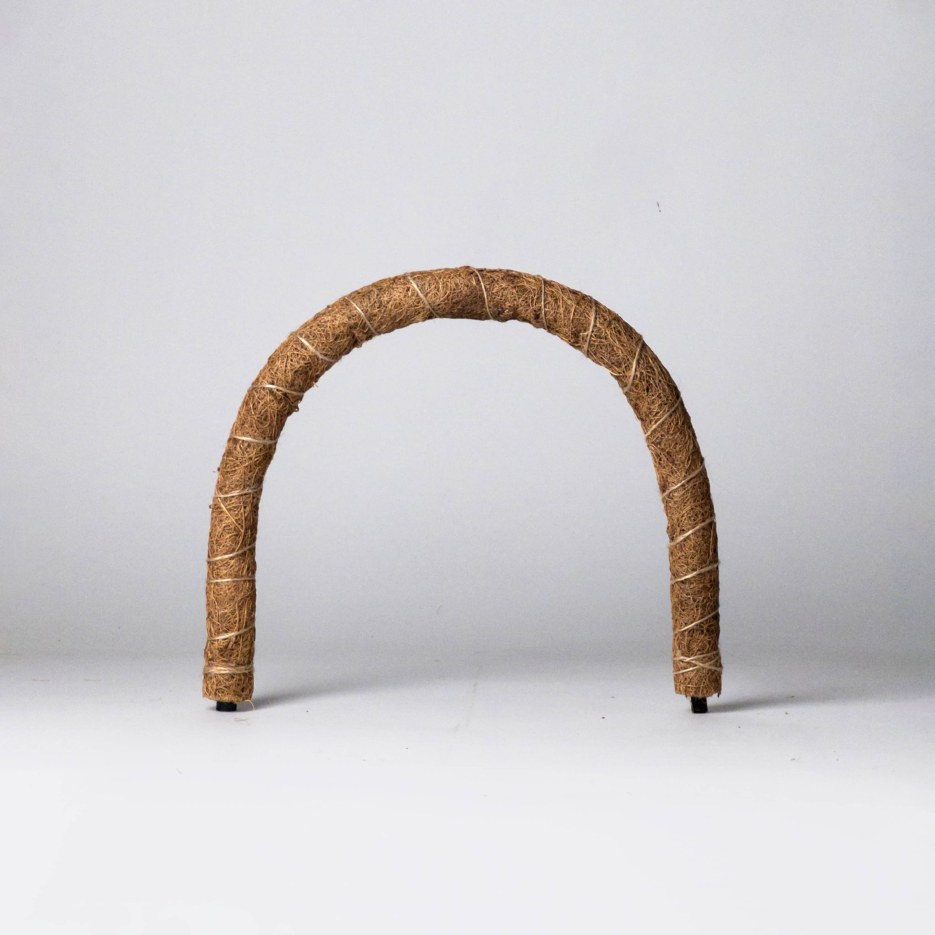 Kanso Designs - Wholesale Garden Tool - 24"/32"/40 Bend & Stackable Coco Coir Pole for Plant Support5