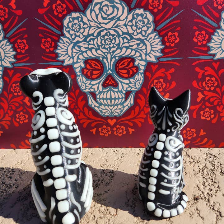 Altered Matter - Wholesale Decorative Figurine - Glow-in-the-Dark Day of the Dead Animal Figurines5